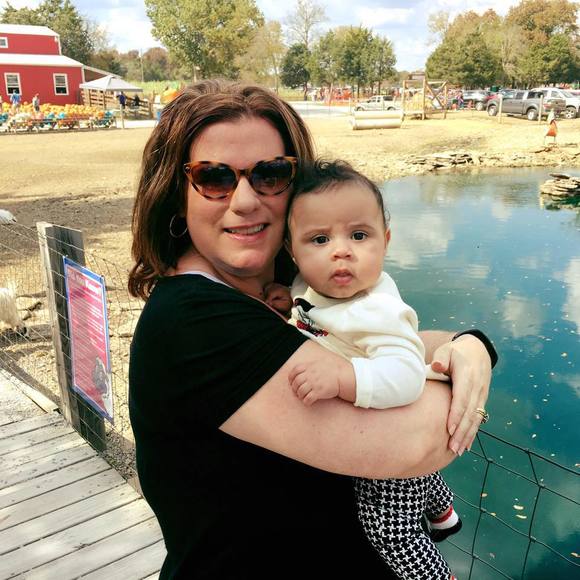 Meet your Posher, Mandy - Picture 3 of 9